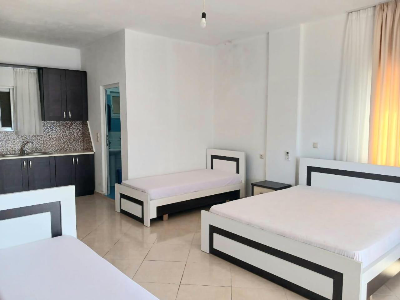 בורש Blerta Apartments מראה חיצוני תמונה